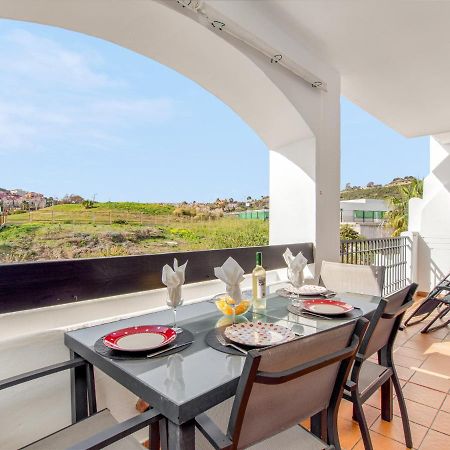 2091- Apt Close From All Amenities Манилва Екстериор снимка
