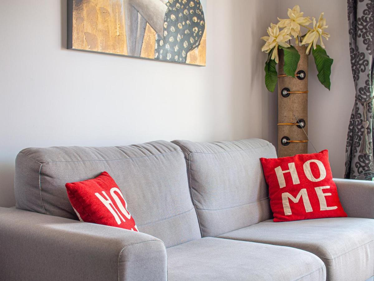 2091- Apt Close From All Amenities Манилва Екстериор снимка