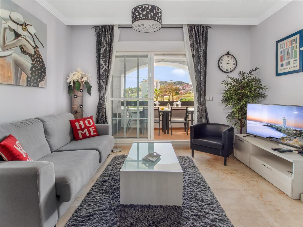 2091- Apt Close From All Amenities Манилва Екстериор снимка
