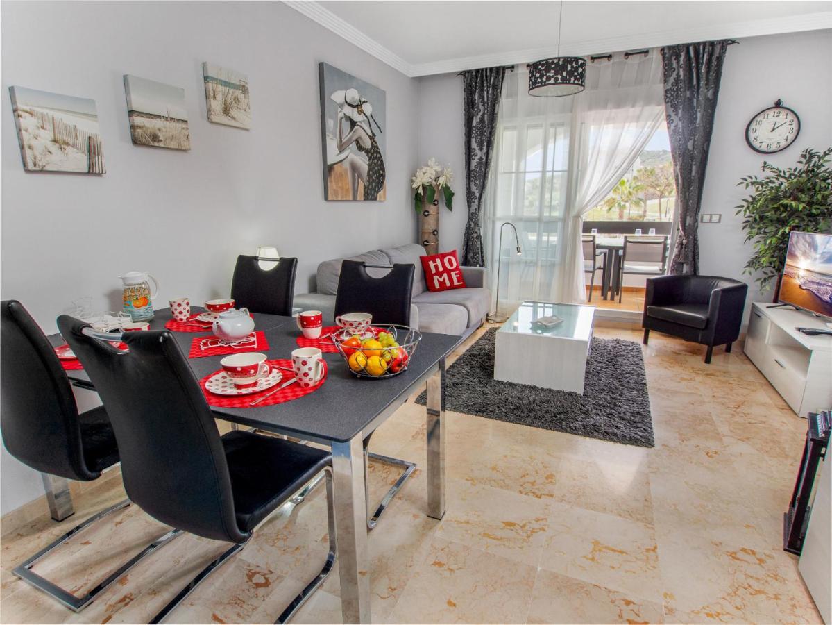 2091- Apt Close From All Amenities Манилва Екстериор снимка